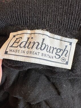 100% Wool Black Turtleneck Sweater • Made in Great Britain • Size Medium